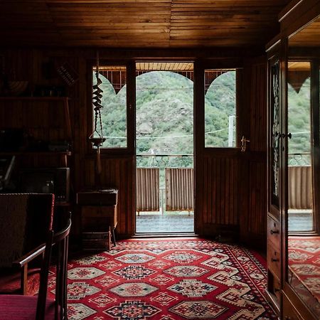 Iris B&B In Debed Canyon Алаверди Екстериор снимка