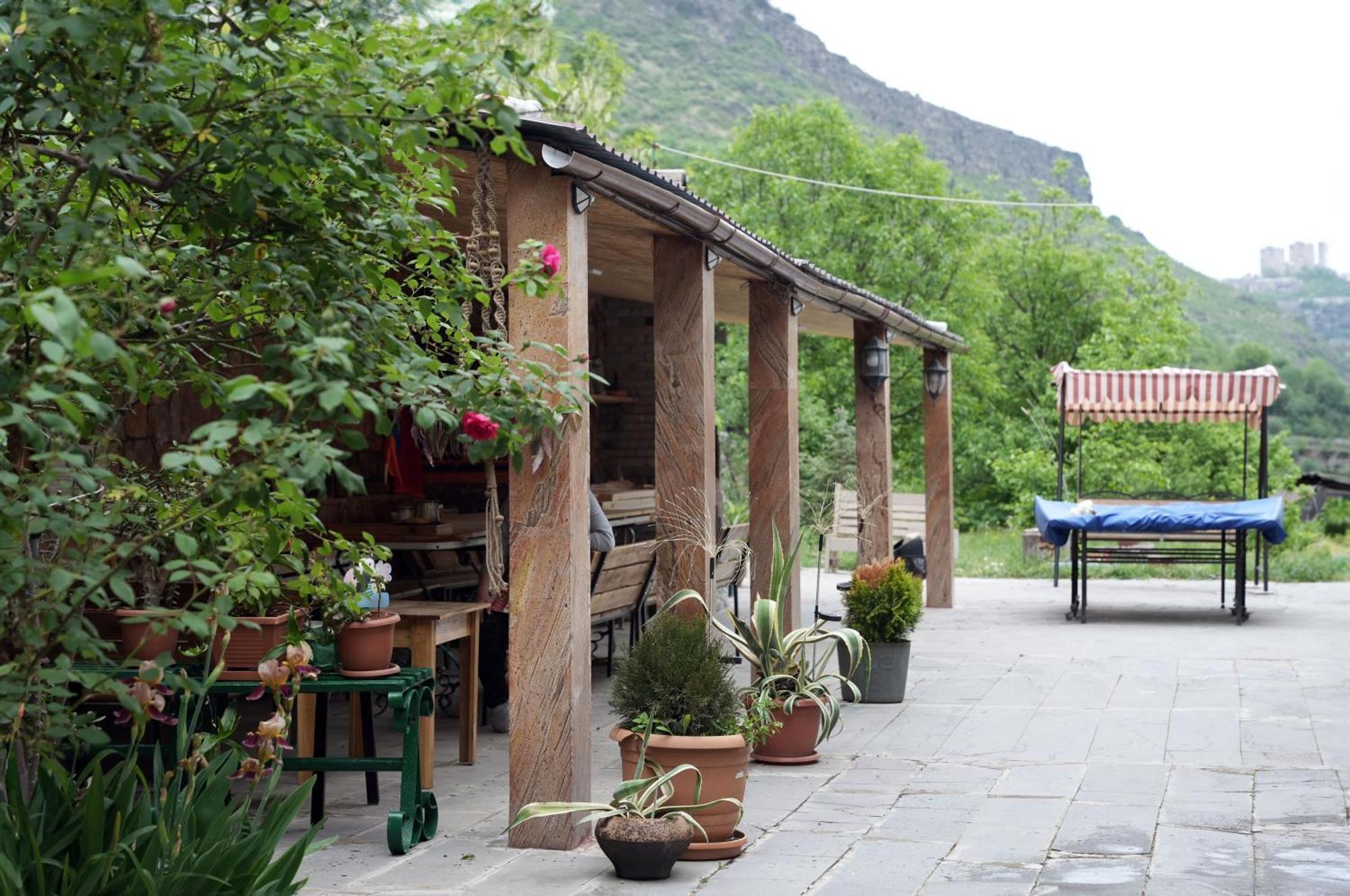 Iris B&B In Debed Canyon Алаверди Екстериор снимка