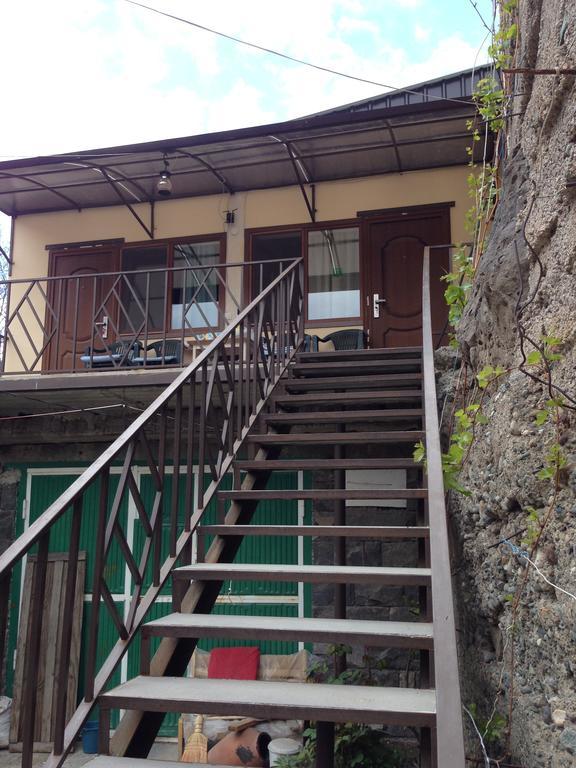 Iris B&B In Debed Canyon Алаверди Екстериор снимка