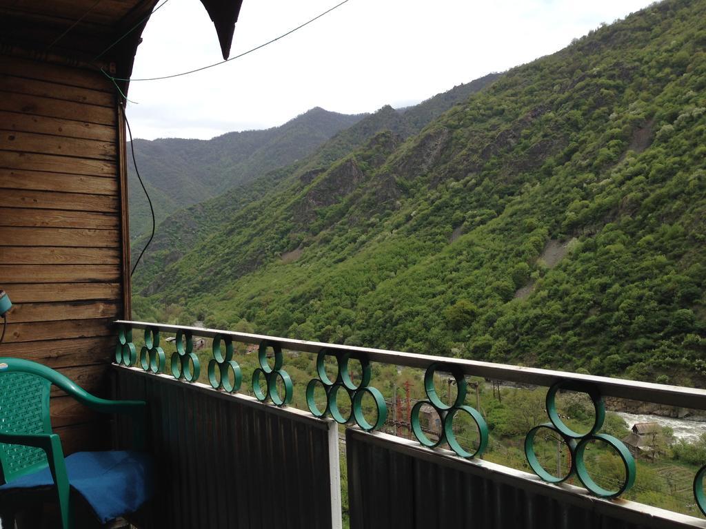 Iris B&B In Debed Canyon Алаверди Екстериор снимка