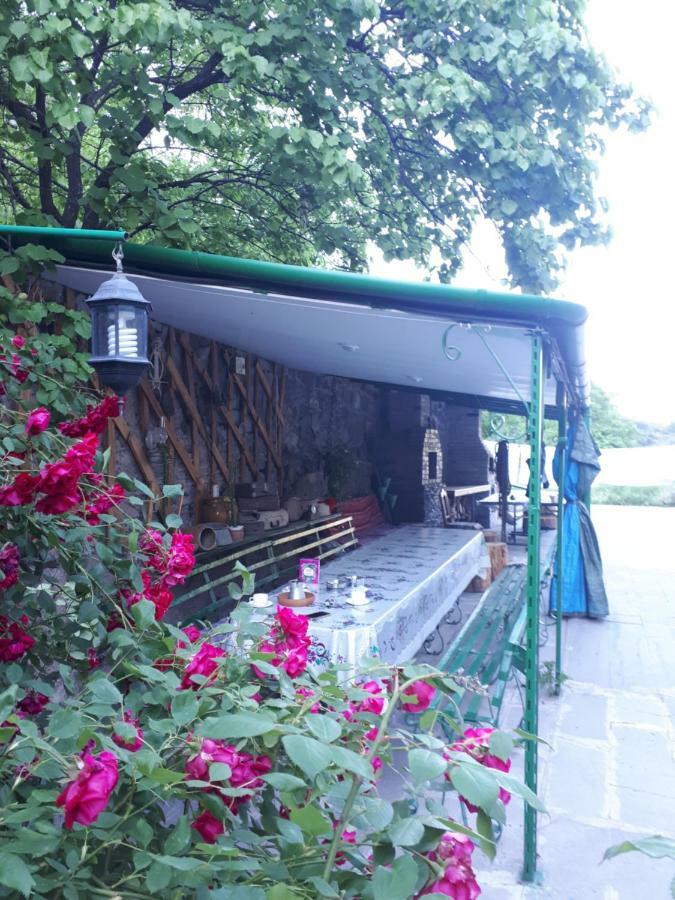Iris B&B In Debed Canyon Алаверди Екстериор снимка