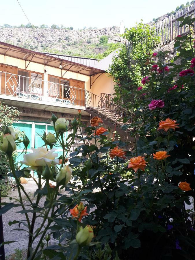 Iris B&B In Debed Canyon Алаверди Екстериор снимка